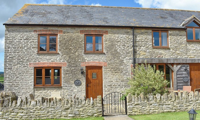 Sherborne Cottage | 2 bedroom accommodation in Leigh, near Sherborne