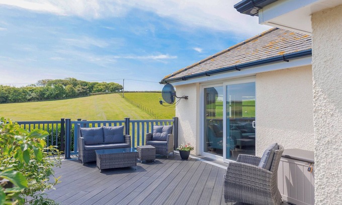 Stranraer Cottage | 2 bedroom accommodation in Leswalt, near Stranraer