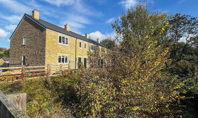 Chinley Apartment | 2 bedroom accommodation in Chinley