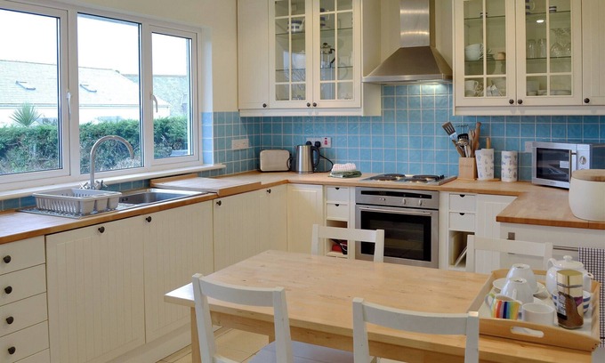 St. Keverne Cottage | 2 bedroom accommodation in St. Keverne, near Helston