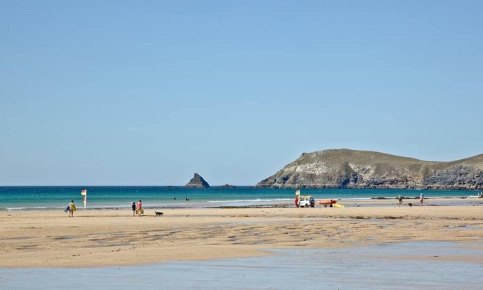 St Merryn Cabin | 2 bedroom accommodation in St Merryn, Padstow