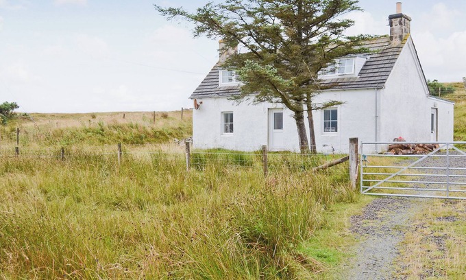 Lairg Cottage | 2 bedroom accommodation in Melness