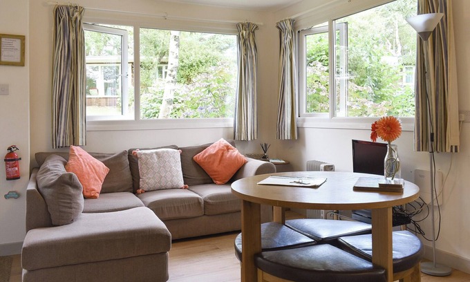 Mount Hawke Cottage | 2 bedroom accommodation in Mount Hawke, near Redruth
