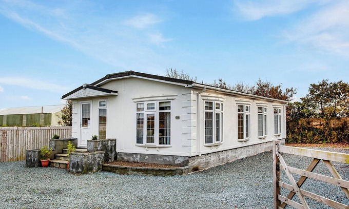 Bude Cottage | 2 bedroom accommodation in Launcells, near Bude