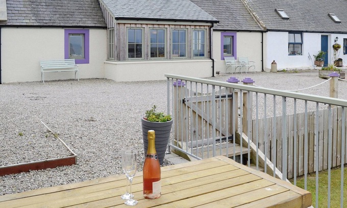 Portmahomack Cottage | 2 bedroom accommodation in Portmahomack, near Tain