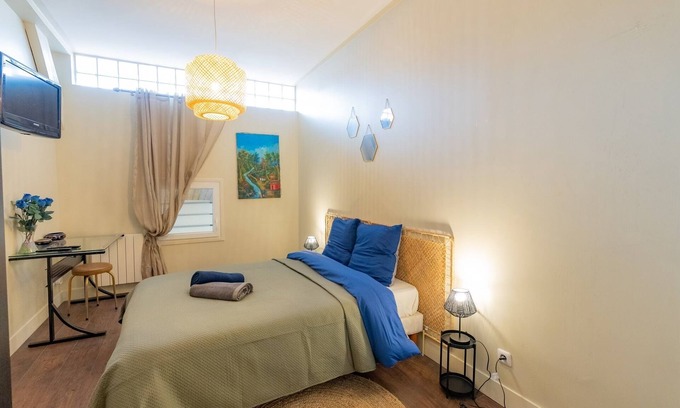 Le Thillay Apartment | 2 Bedroom Apartment in Le Thillay