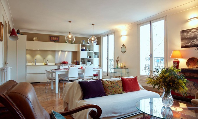 Montmartre Apartment | 2 bedroom apartment in the center of Paris - Very centrally located