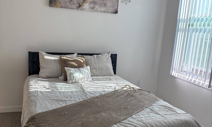 Farrelly Pond District Apartment | 2-bedroom apartment in peaceful San Leandro with AC, WiFi