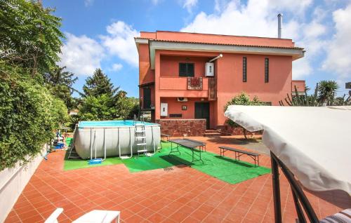Arco Felice House | 2 Bedroom Awesome Home In Pozzuoli