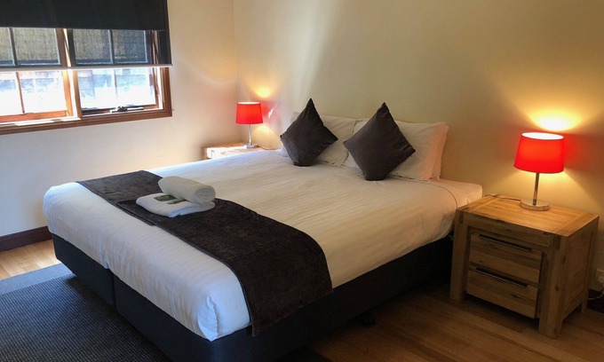 Margaret River Ski Chalet | 2 Bedroom Garden Chalets