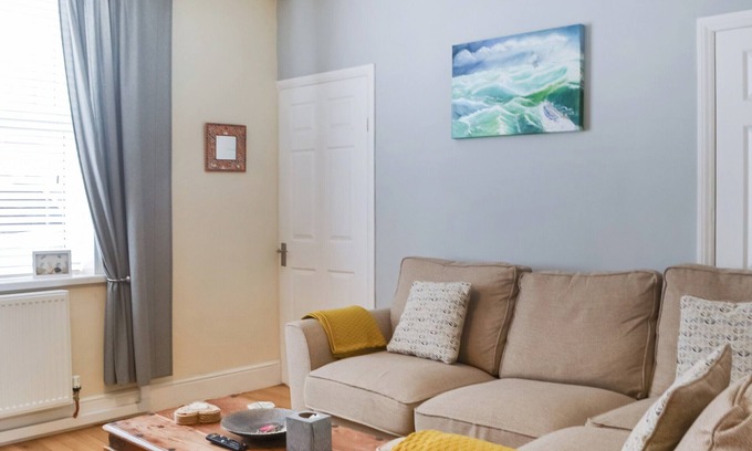 Woodhorn Cottage | 2 bedroom accommodation in Newbiggin-by-the-Sea