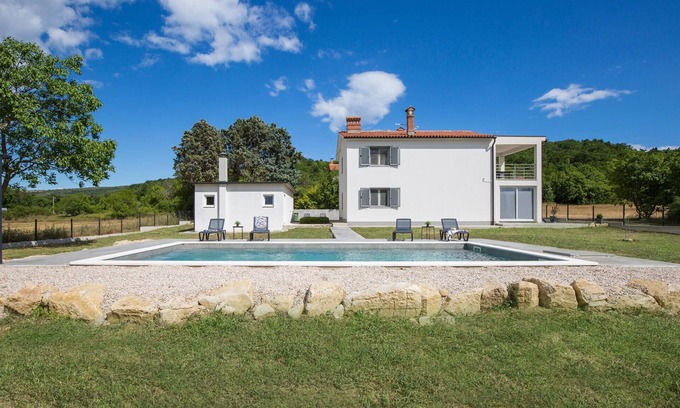 Ripenda Verbanci Apartment | 2 bedroom gorgeous apartment in Labin