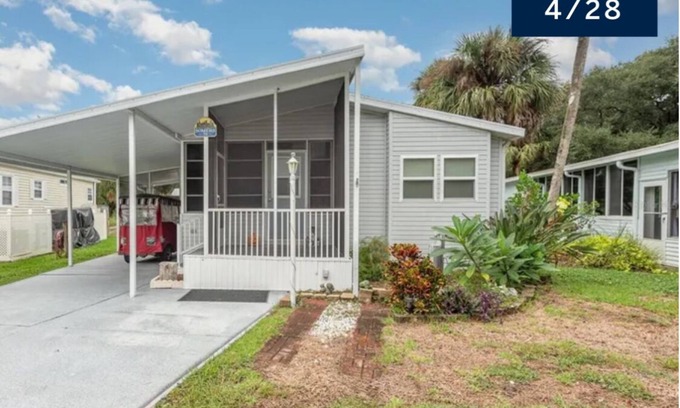 Titusville House | 2-bedroom house in Titusville