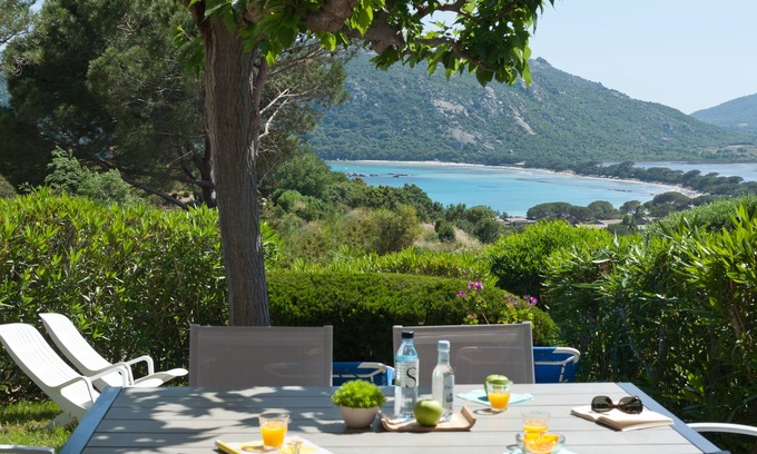 Santa Giulia Villa | 2 bedroom sea view villa - Santa Giulia - Residence with heated swimming pool