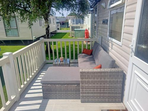 Gwespyr House | 2 Bedroom Static Caravan C3 on quiet park near Talacre and Prestatyn - Pet Friendly