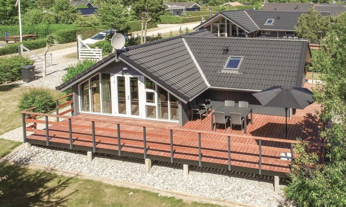 Skastrup Strand House | 2 bedroom stunning home in Bogense