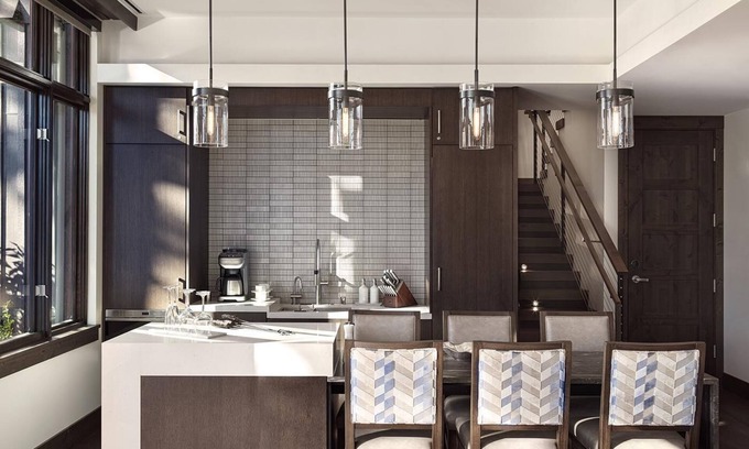 Stateline House | 2 bedroom Villa Suite Lakeview