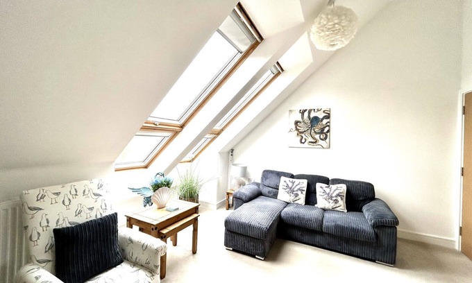 Truro Apartment | 2 bedroomed duplex apartment in a quiet and convenient attractive setting.n