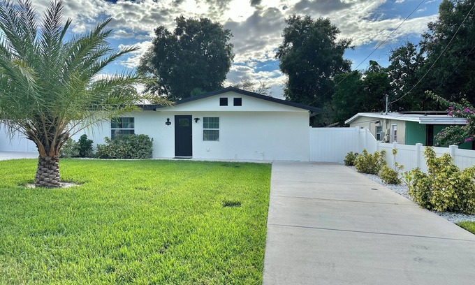 Bearss Plaza Villa | 2 Bedrooms w Queen beds and 1 full sofa bed