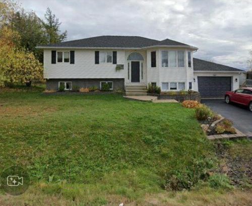 Dieppe House | 2 bhk for rent in Dieppe near Airport