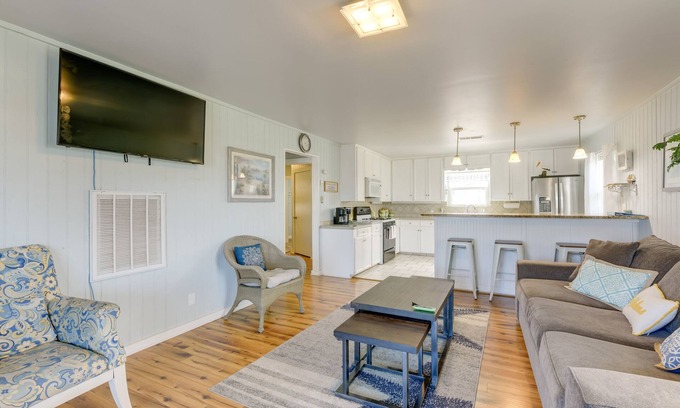 Fulton House | 2 Blocks to Bay: ‘Misty Harbor’ Rockport Home