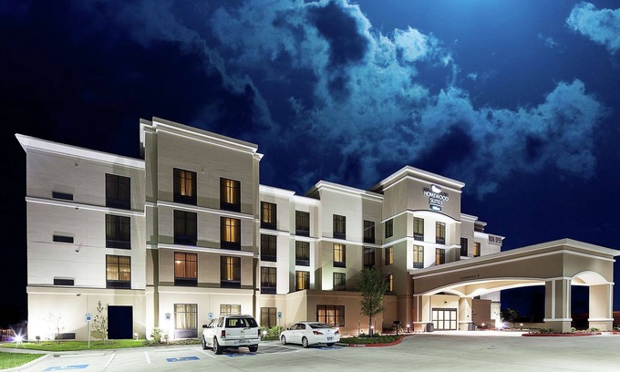 Victoria House | 2 Connecting Suites at a Hotel