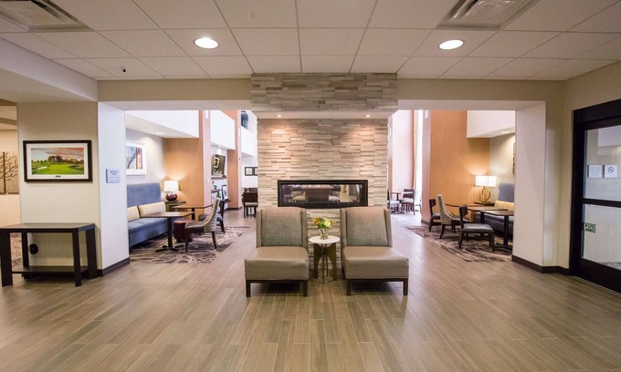 Bairdford Hotel | 2 Connecting Suites at a Hotel