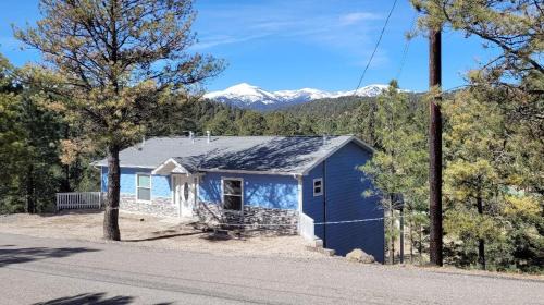 Ruidoso House | 2 Cubs Cottage
