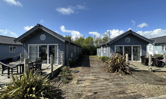 Filey House | 2 Detached Beach Houses - Book as a pair sleeps 8!