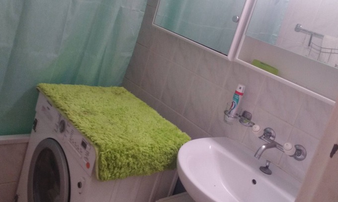 Nyon House | 2 guest rooms 10 minutes from the station