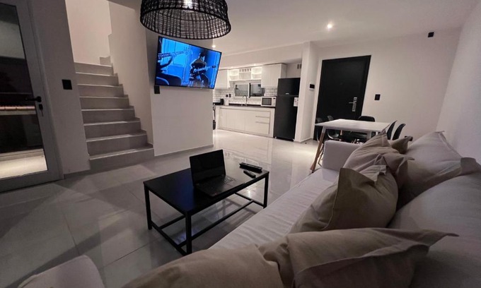 Chascomus Apartment | 2 Habitaciones A Estrenar con Parrilla y Cochera