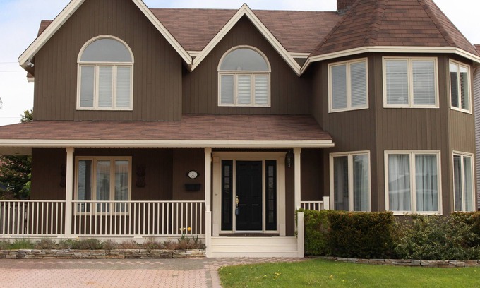 Terra Nova House | 2 Harrogate Place, St. John's Holiday Home