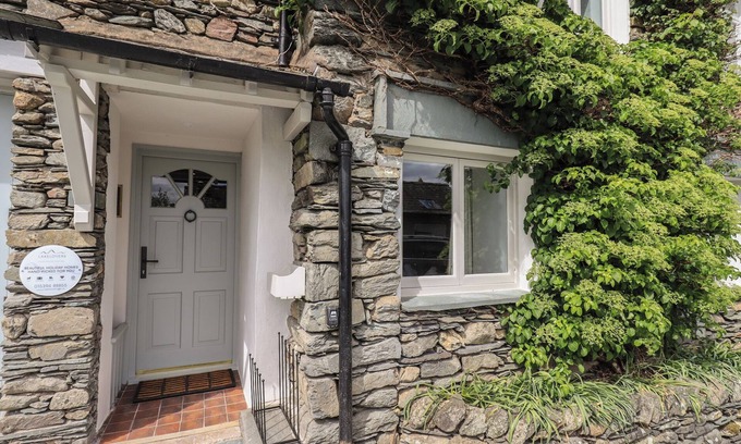Rydal Cottage | 2 Hart Head Barn