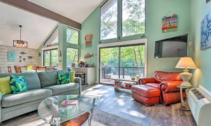 Osage Beach House | 2 Mi to Margaritaville: Lake of the Ozarks Home!