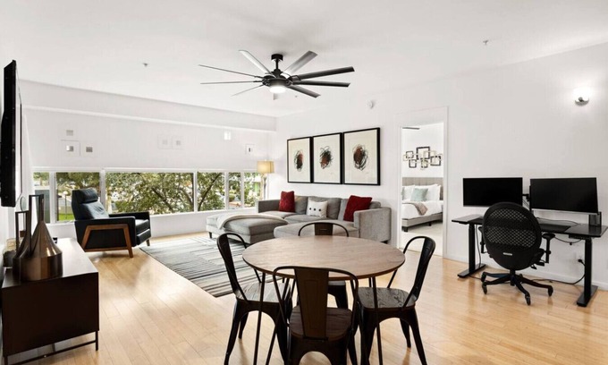 Gililland Apartment | 2 mins 2 Mill Ave + ASU | Pool + EV Charging + GYM