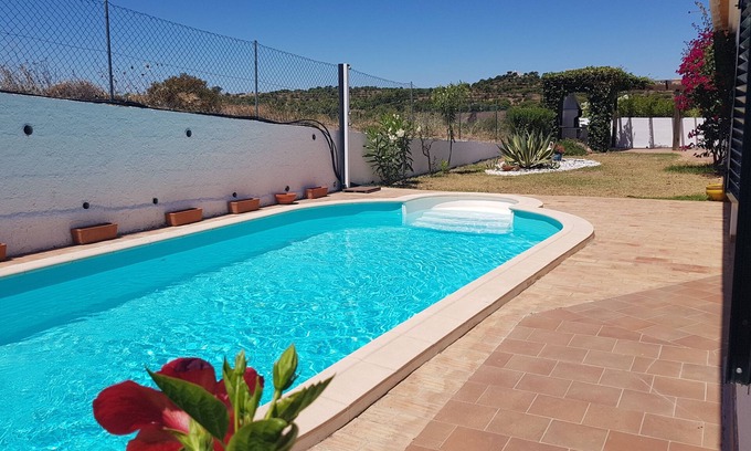 Castro Marim Villa | 2-PERSON APARTMENT IN BEAUTIFUL VILLA WITH PRIVATE POOL 5MM FROM THE BEACHES