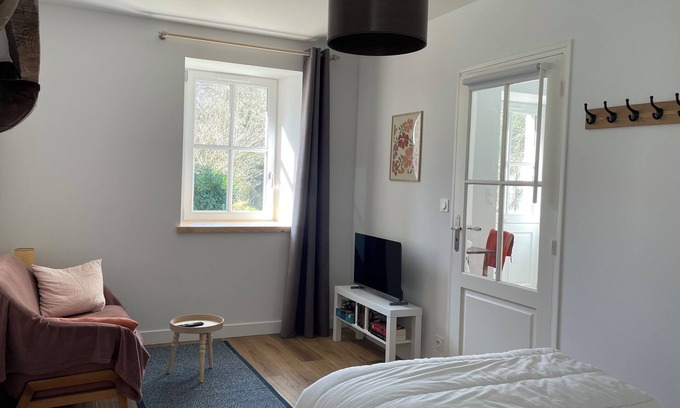 Querrien House | 2 person gîte rental - Bretagne Finistère Sud - water mill