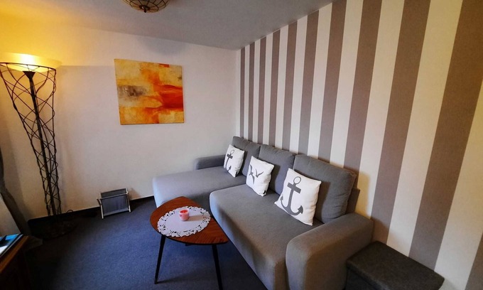 Tinnum Apartment | 2-room apartment Herle below No. 1 Borigwai 6 - Herle`s Hüs (Paulsen)