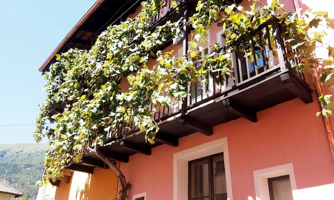 Breno Apartment | 2 room apartment in 500yr. PATRICIAN BUILDER'S HOUSE, Breno, Malcantone, near Lugano