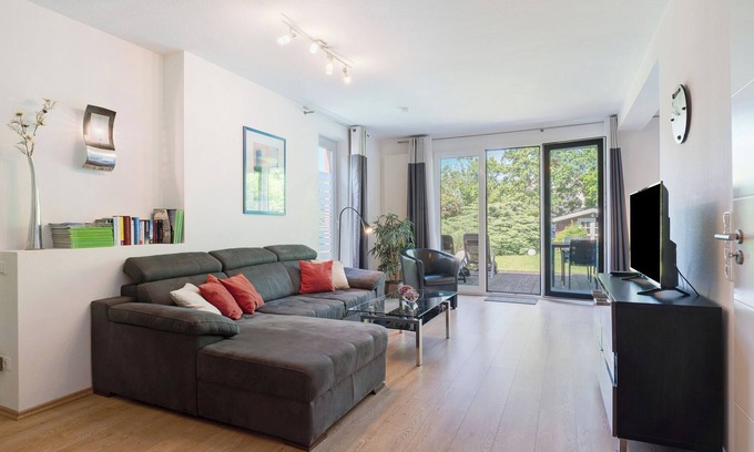 Doese Apartment | '2-room' holiday apartment with private garden and Wi-Fi