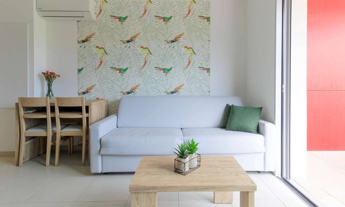 La Faviere Apartment | 2 room with pool at the beach by SELECTsoHOME