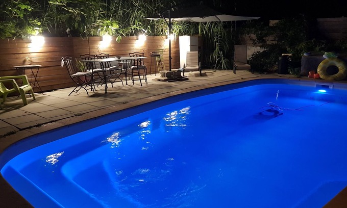 Saint-Andre-de-la-Roche Apartment | 2 rooms, parking, swimming pool, near NICE