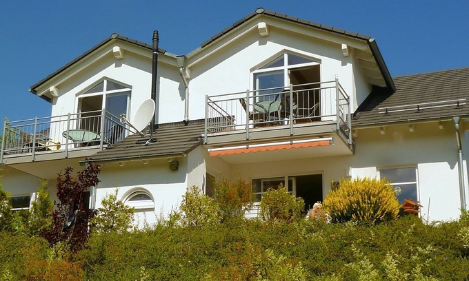 Willingen Apartment | 2 Separate Wohnungen mit Balkon an der Skipiste