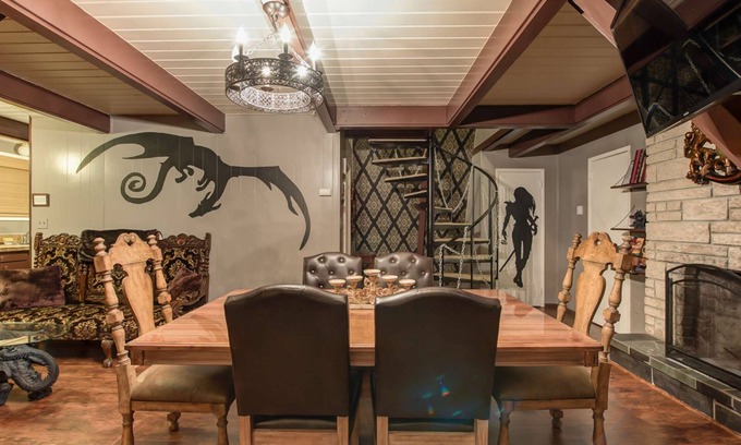 Ocean Shores Villa | 2-Story Medieval Villa Near Beach