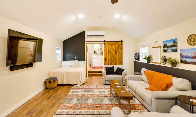Columbia Falls Apartment | 20 Mi to Glacier Nat’l Park: Columbia Falls Studio