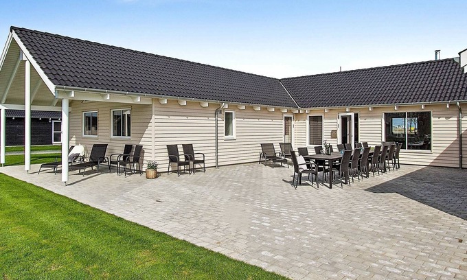 Olpenitz House | 20 person holiday home in Hasselberg