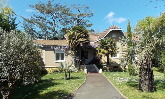 Taussat House | 200 m from Taussat beach - Large Arcachonnaise on enclosed land planted with trees
