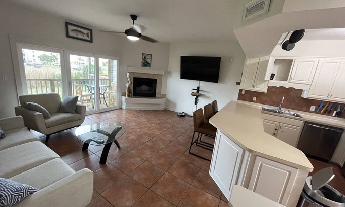 Pensacola Beach House | 200 yds from beach! Garage now available for guest access!