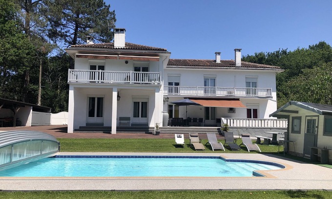 Bidart Villa | 200sqm swimming pool tennis private games room 4000sqm | Biarritz/Bidart | Ground floor Villa