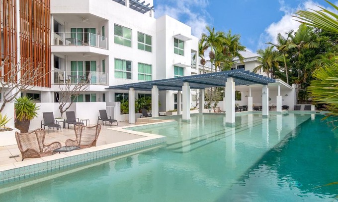 Cairns North Resort | 201 Lake Street